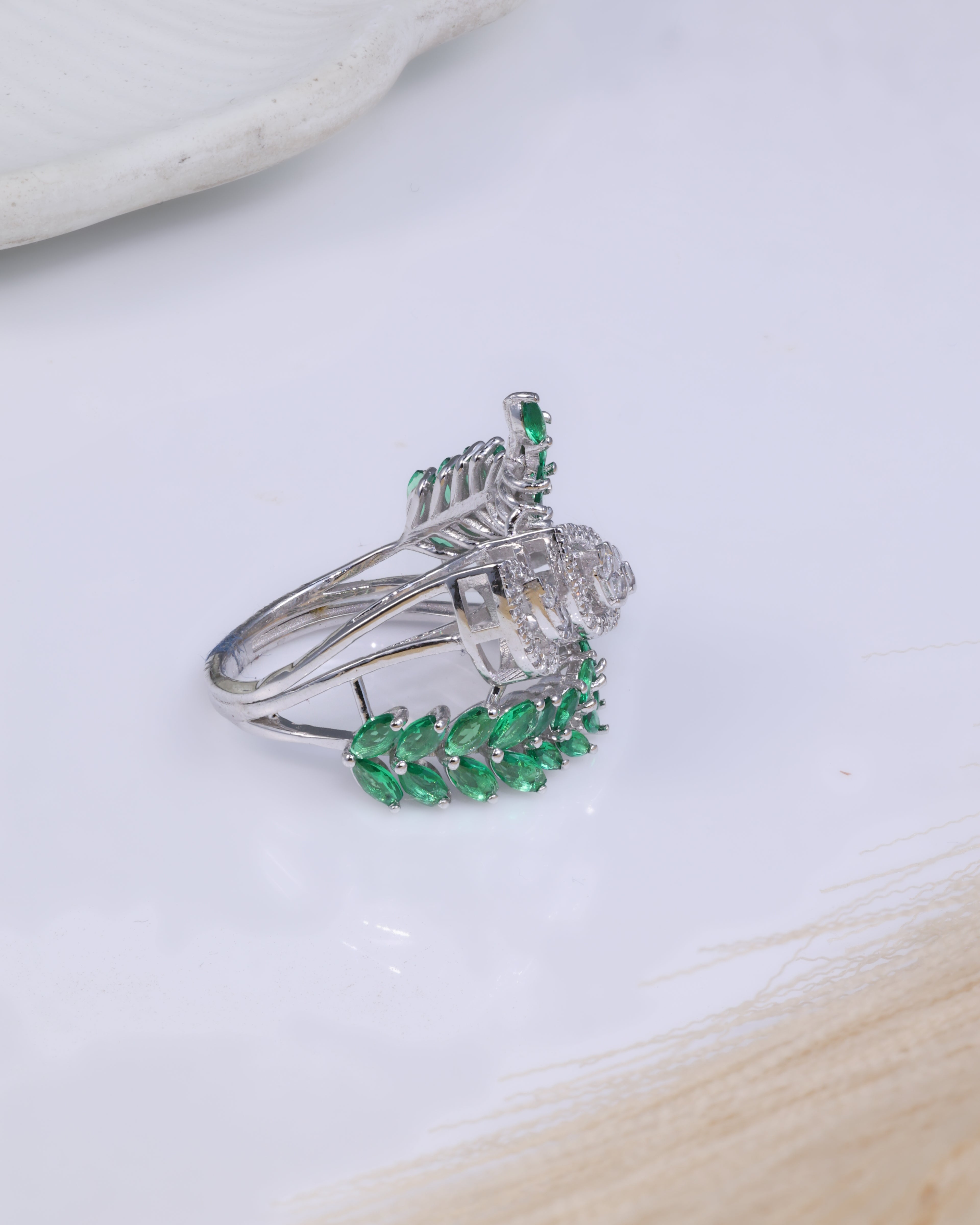 Emerald Leaf Designer Ring