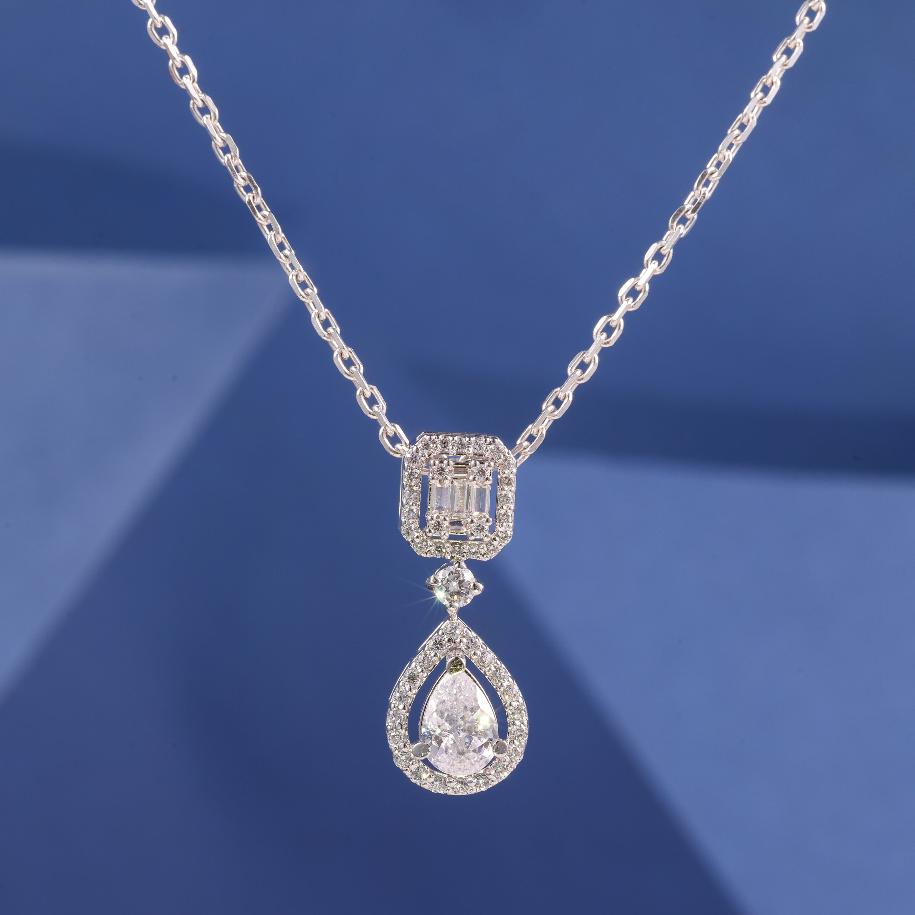 Elegant Teardrop Crystal Pendant Chain
