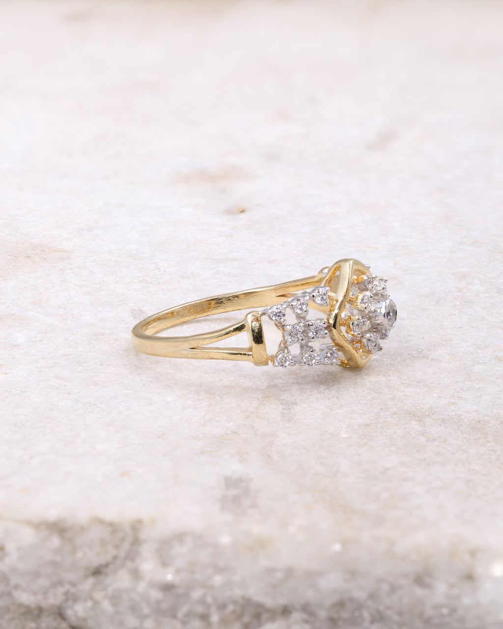 Floral Spark Gold-Plated Ring