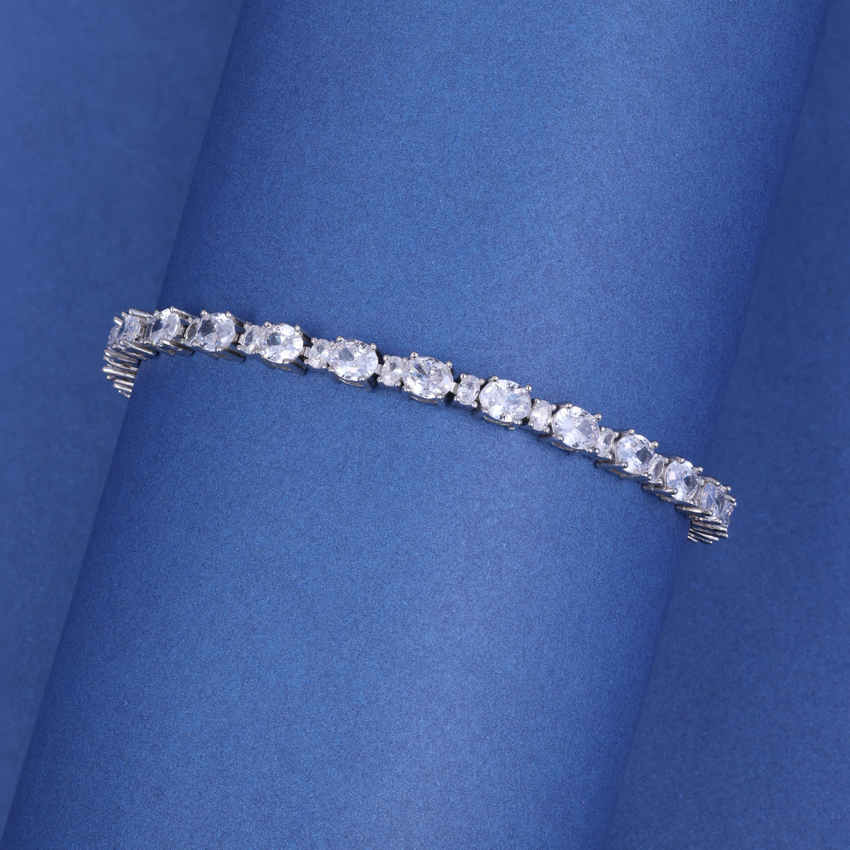 Classic Round Crystal Tennis Bracelet