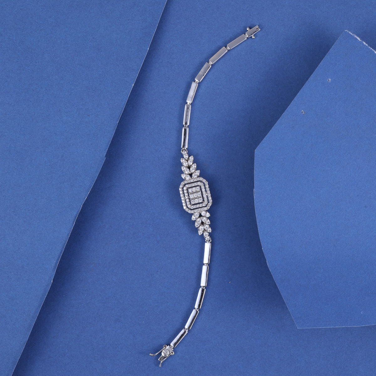 Elegant Geometric Crystal Bracelet