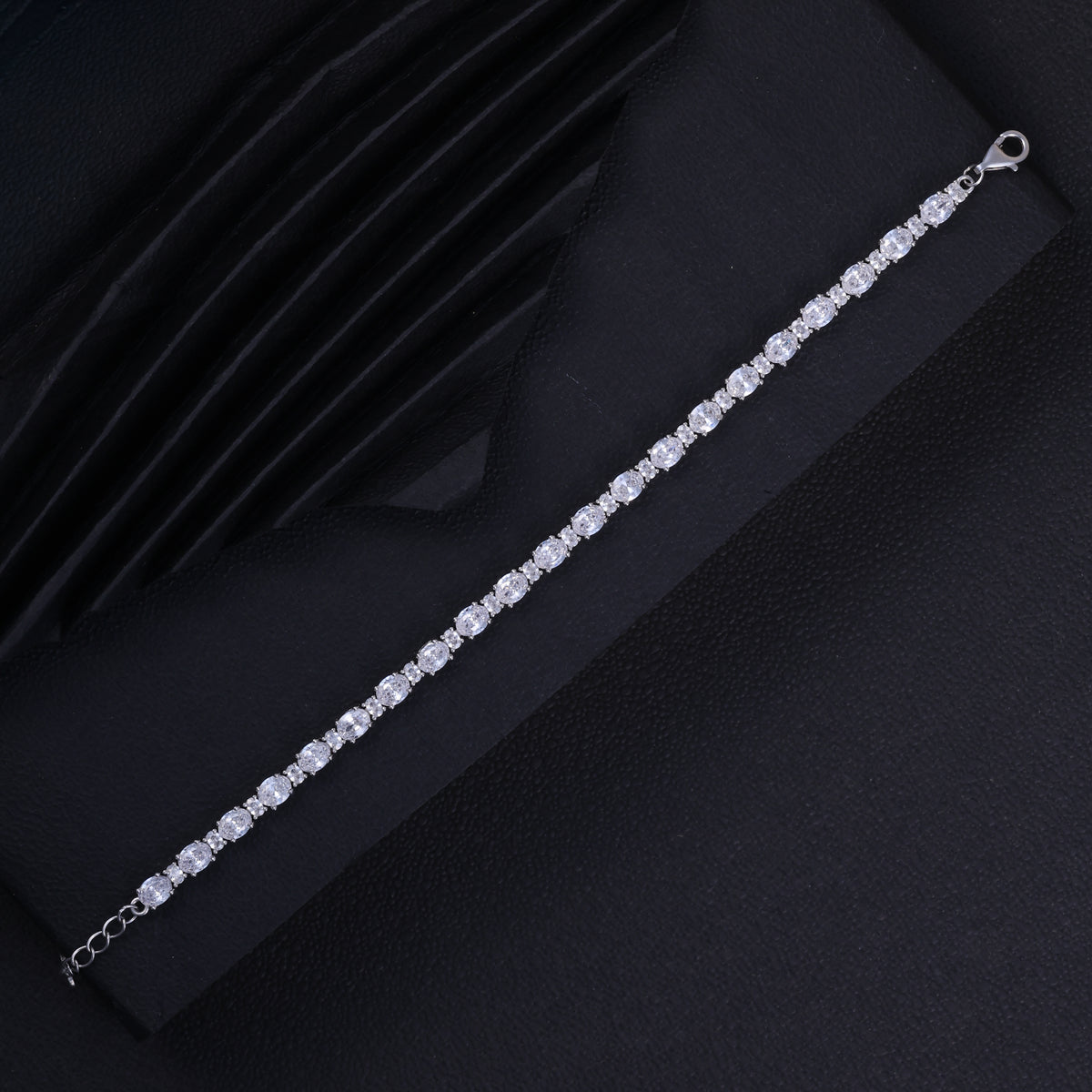 Classic Round Crystal Tennis Bracelet