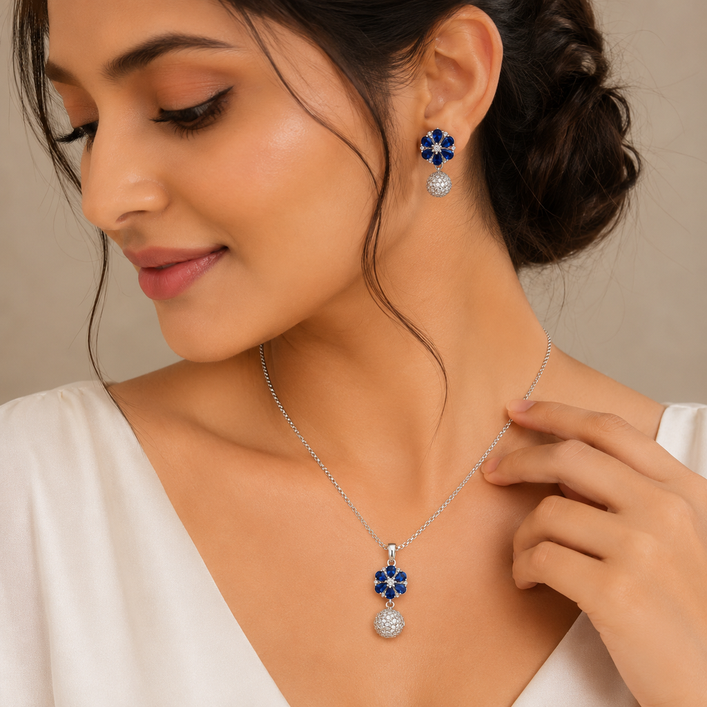 Royal Floral Pendant Set